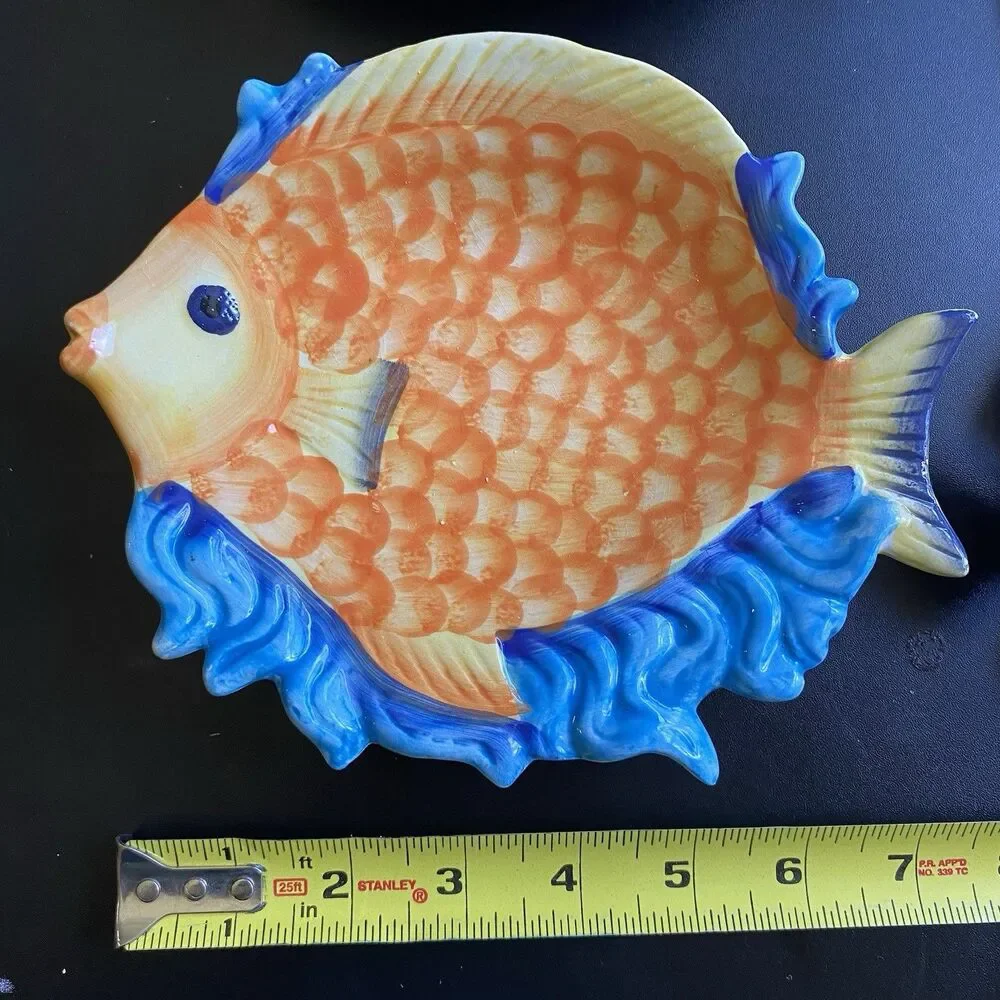 Pier 1 One Lot Of 4 Hand Painted Brightly Colored Mix & Match Fish Plates